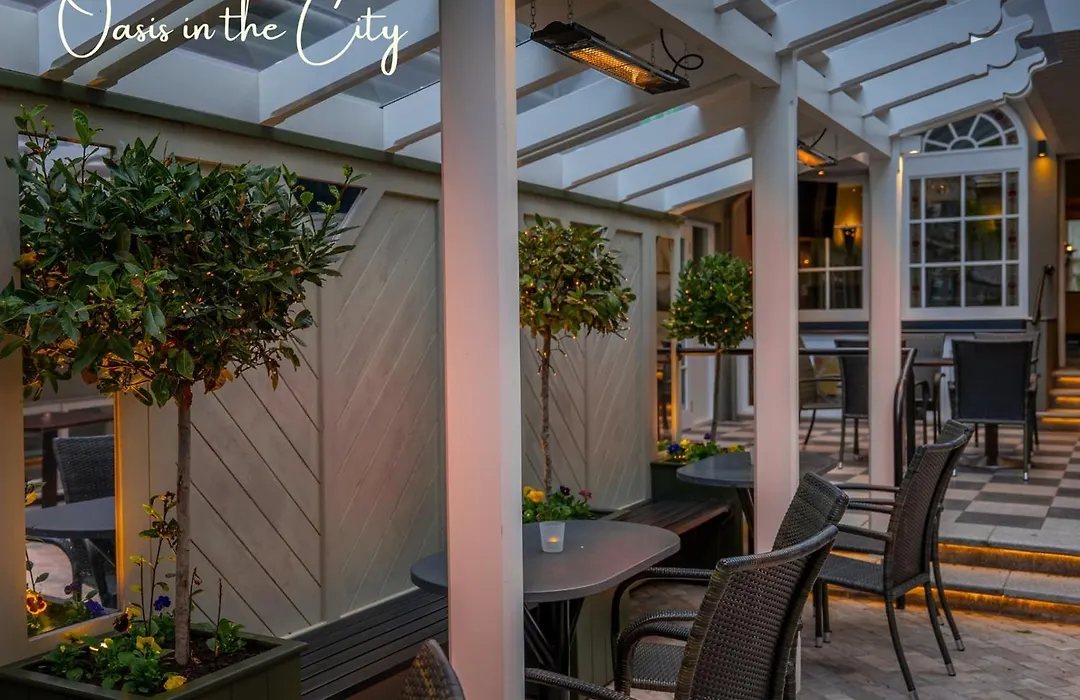 The Lansdowne Hotel-1